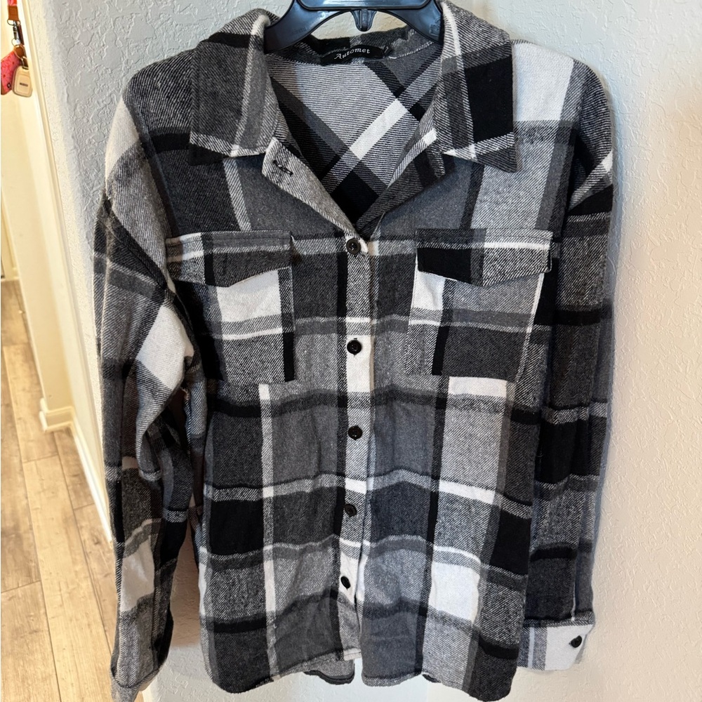 Black and White Plaid Button-Up Shirt